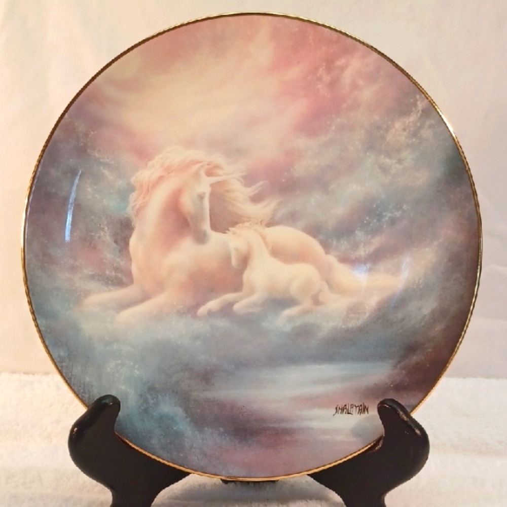 🦄✨️1992 Vintage Collectors Plate A Mother's Love by Jack Shalatian ✨️🦄